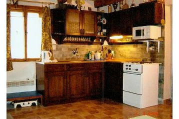 Slovaška Chata Čavoj, Eksterier